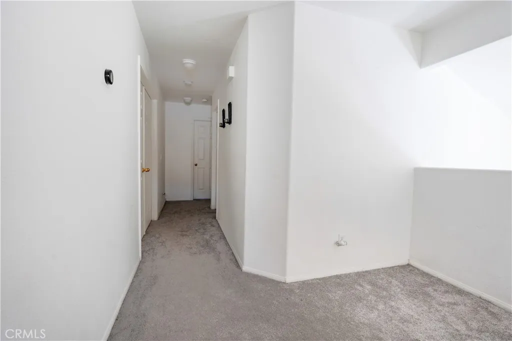 29483 Rock Point, Lake Elsinore, California 92530 home-pic-6