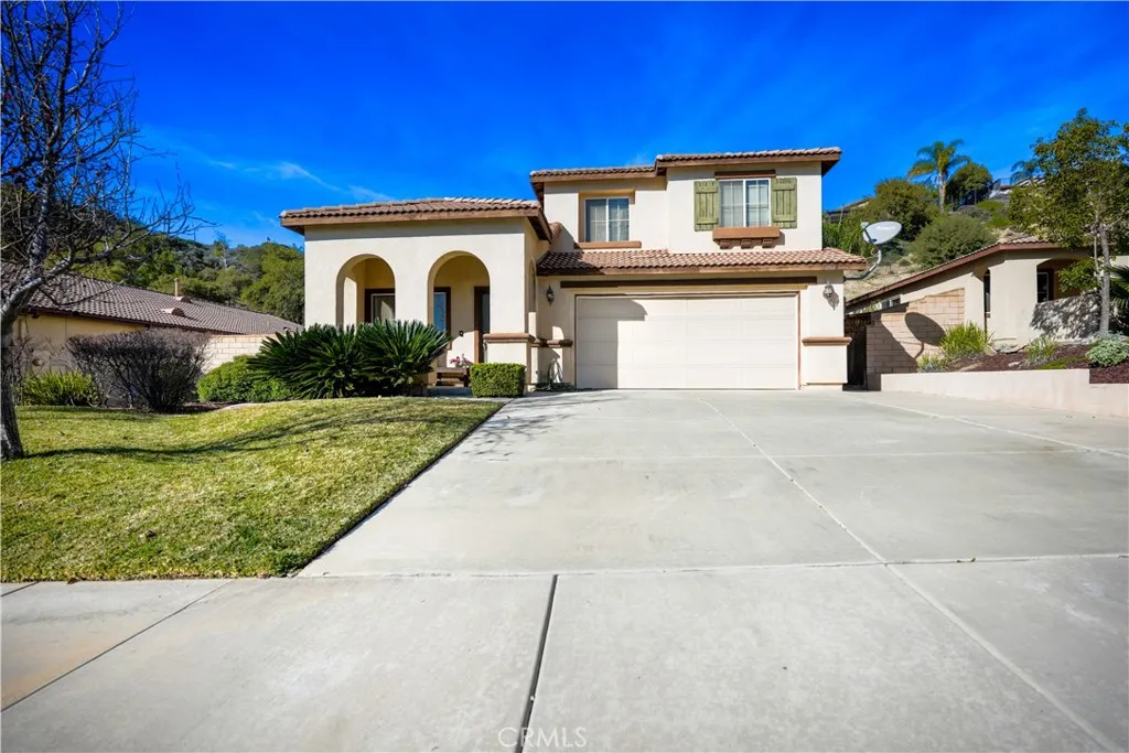 29483 Rock Point, Lake Elsinore, California 92530 home-pic-15