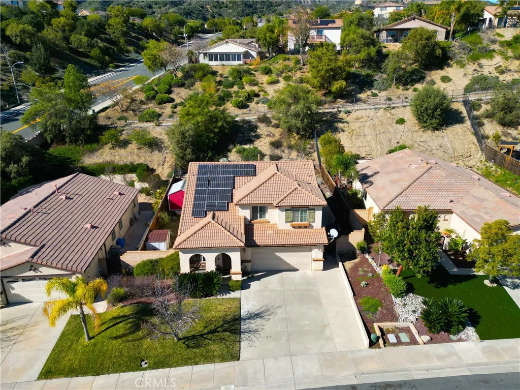 29483 Rock Point, Lake Elsinore, California 92530 home-pic-12