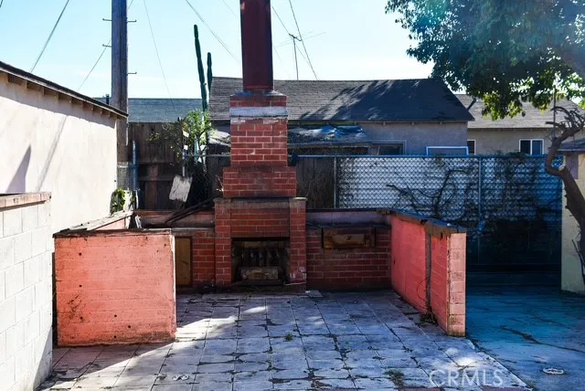 1422 W 110th, Los Angeles, California 90047 home-pic-2