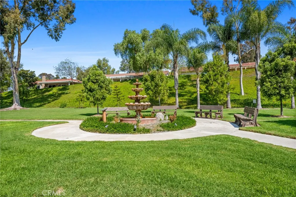 28162 Via Cernuda, Mission Viejo, California 92692 home-pic-39