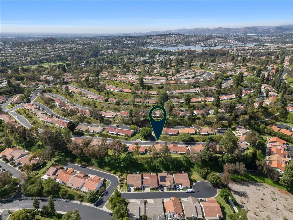 28162 Via Cernuda, Mission Viejo, California 92692 home-pic-46