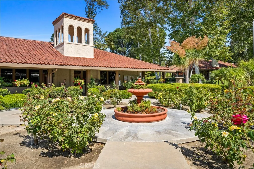 28162 Via Cernuda, Mission Viejo, California 92692 home-pic-38