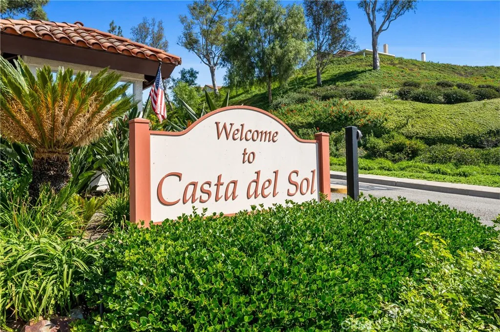 28162 Via Cernuda, Mission Viejo, California 92692 home-pic-37