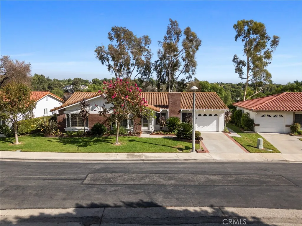 28162 Via Cernuda, Mission Viejo, California 92692 home-pic-3