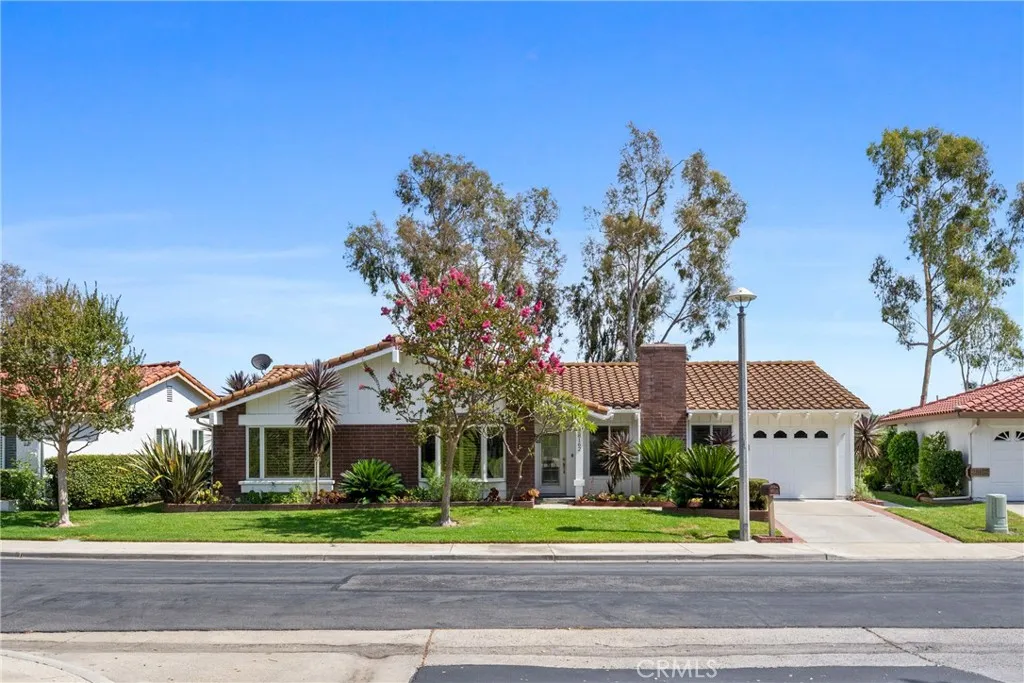 28162 Via Cernuda, Mission Viejo, California 92692 home-pic-4