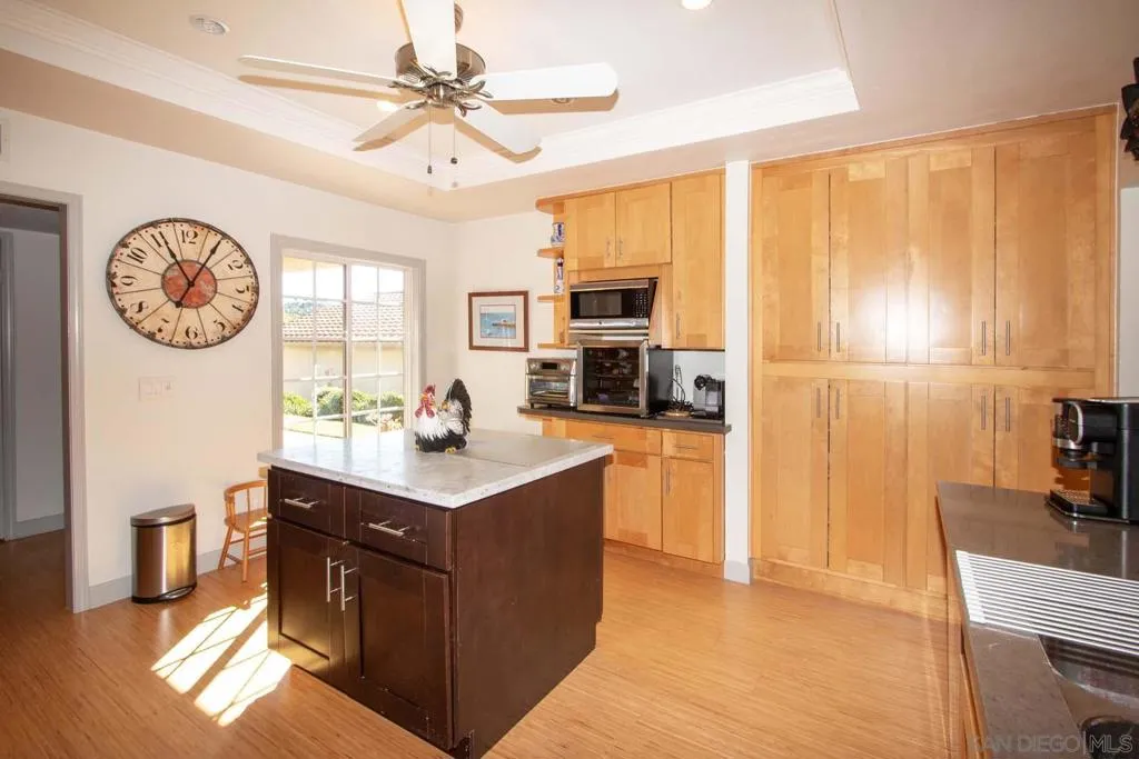 17620 Caminito Chiclayo, San Diego, California 92128 home-pic-7