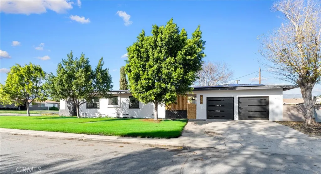 1335 N Magnolia, Rialto, California 92376 home-pic-2