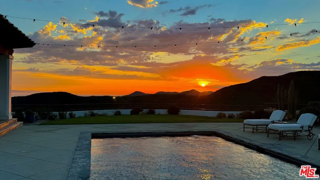 9785 Deer Creek Road, Malibu, California 90265 home-pic-47