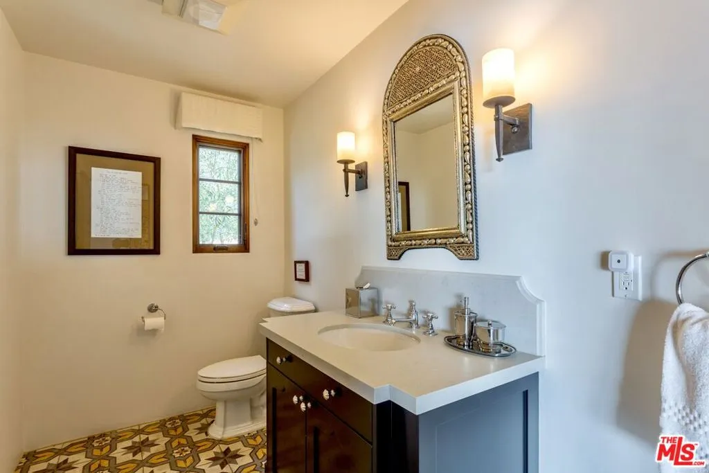 9785 Deer Creek Road, Malibu, California 90265 home-pic-19