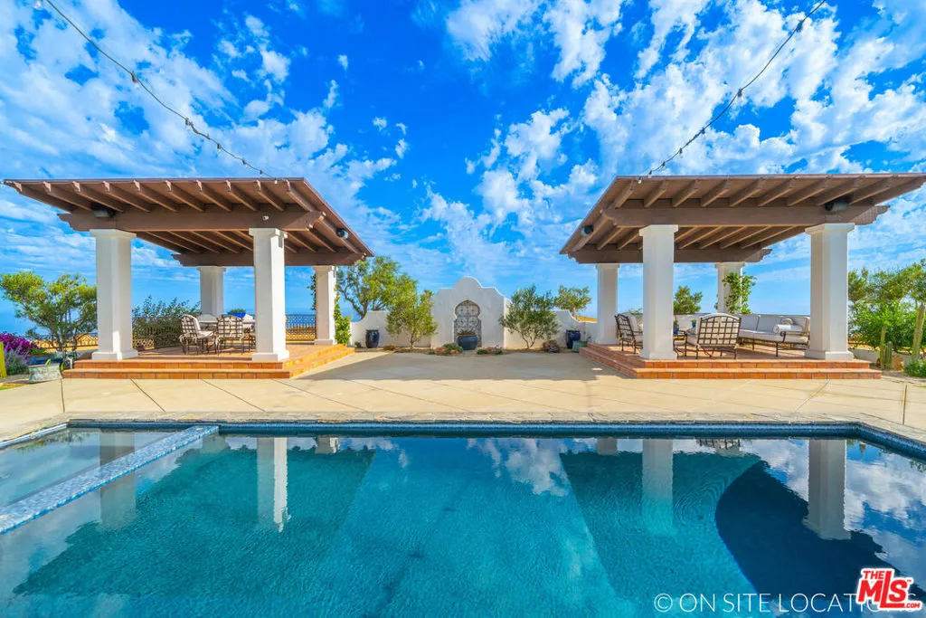 9785 Deer Creek Road, Malibu, California 90265 home-pic-45