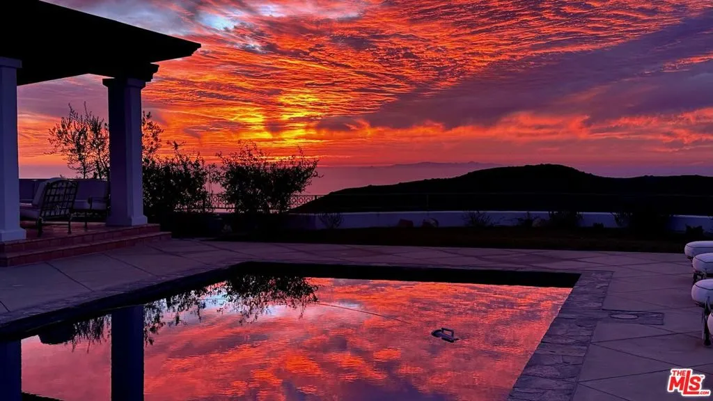 9785 Deer Creek Road, Malibu, California 90265 home-pic-46