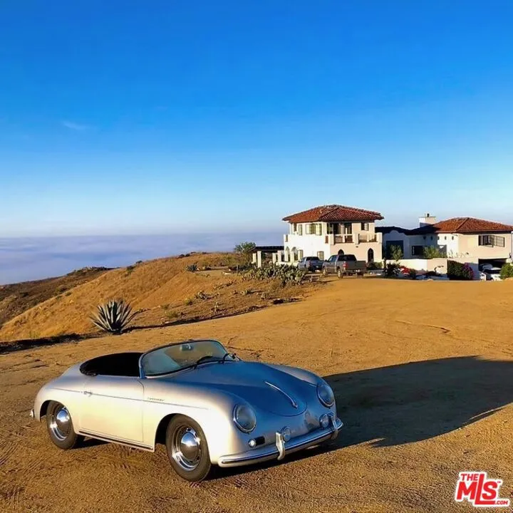 9785 Deer Creek Road, Malibu, California 90265 home-pic-71