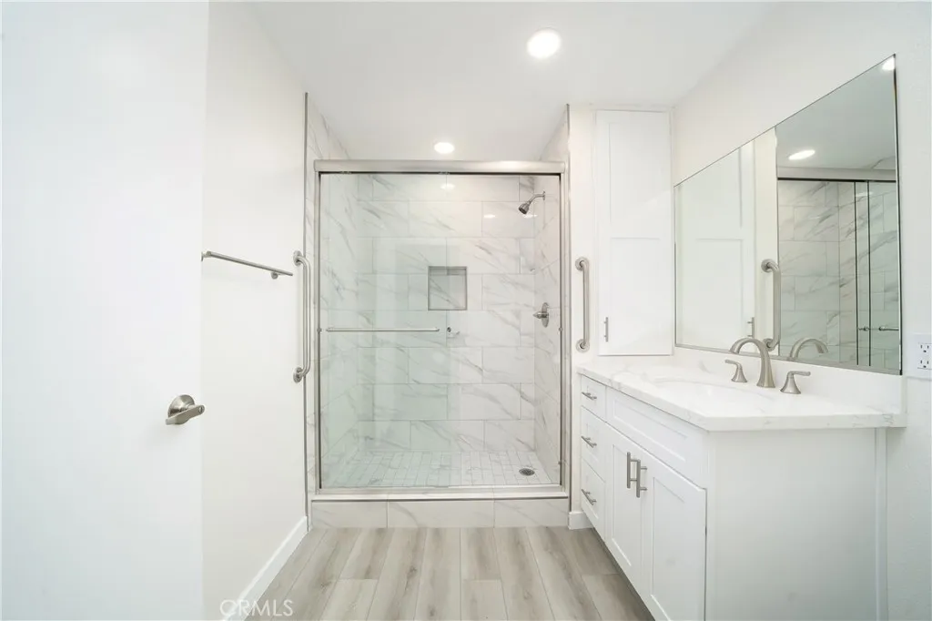 1501 N Brea Boulevard 212, Fullerton, California 92835 home-pic-10