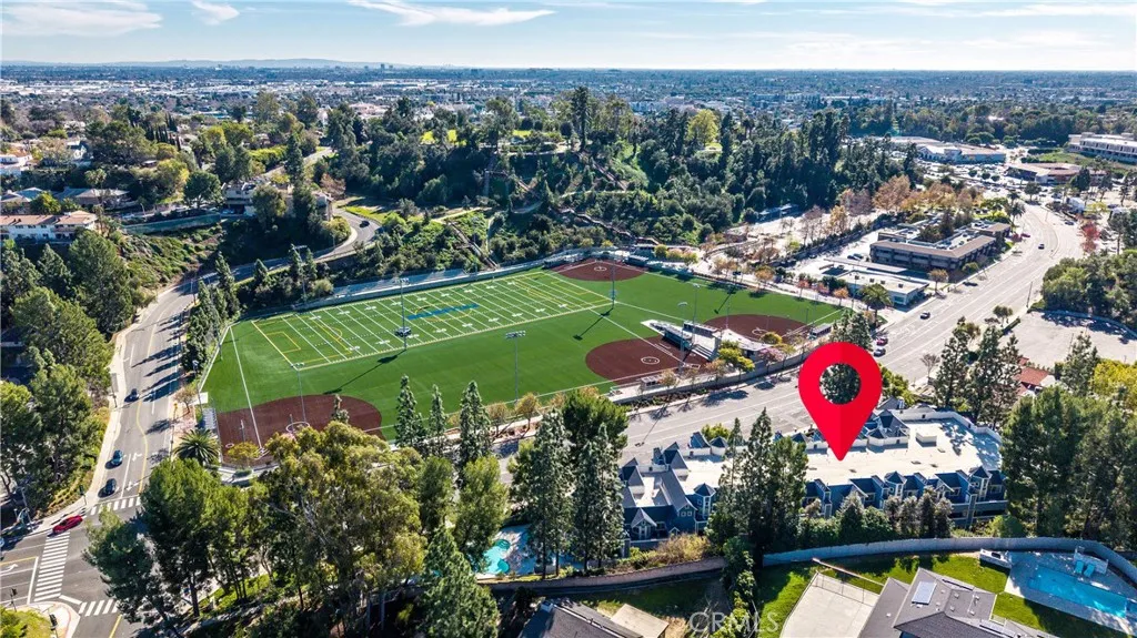1501 N Brea Boulevard 212, Fullerton, California 92835 home-pic-17