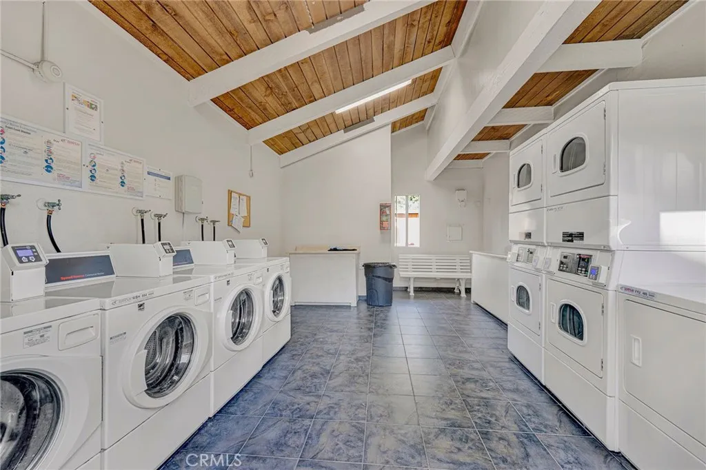 1010 W Macarthur Boulevard 55, Santa Ana, California 92707 home-pic-27