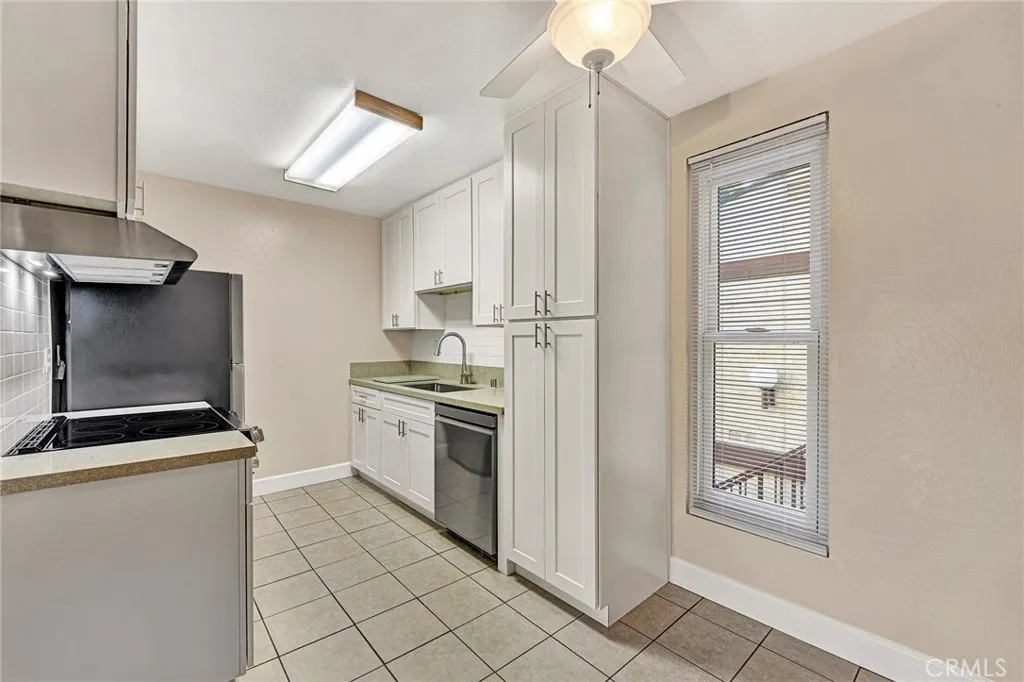 1010 W Macarthur Boulevard 55, Santa Ana, California 92707 home-pic-15