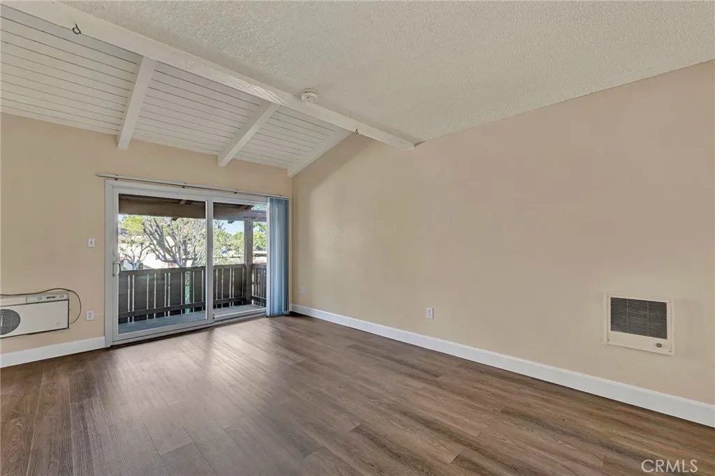 1010 W Macarthur Boulevard 55, Santa Ana, California 92707 home-pic-19
