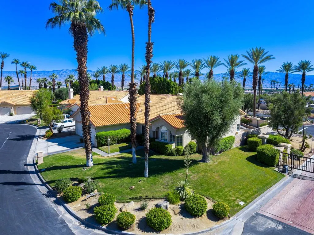 404 Links Drive, Palm Desert, California 92211 home-pic-38