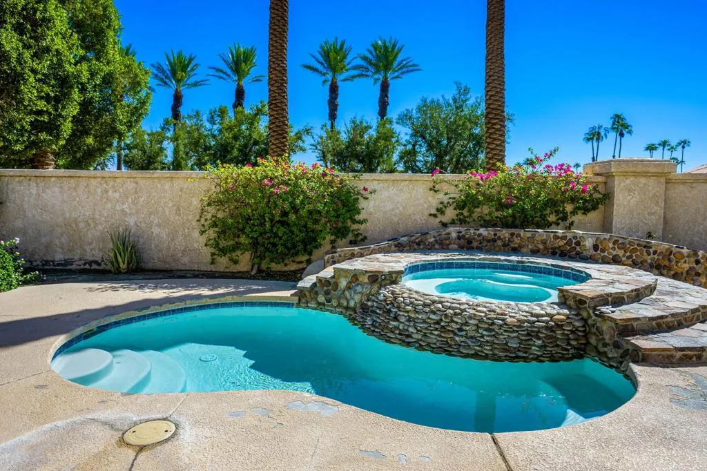 404 Links Drive, Palm Desert, California 92211 home-pic-14