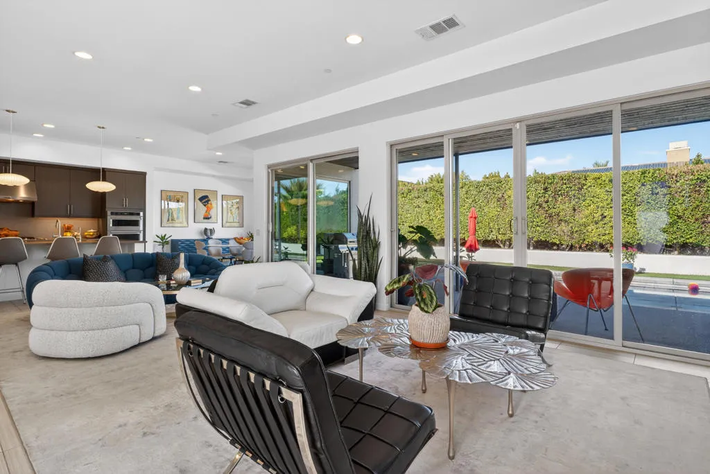 1658 Ava Court, Palm Springs, California 92262 home-pic-8