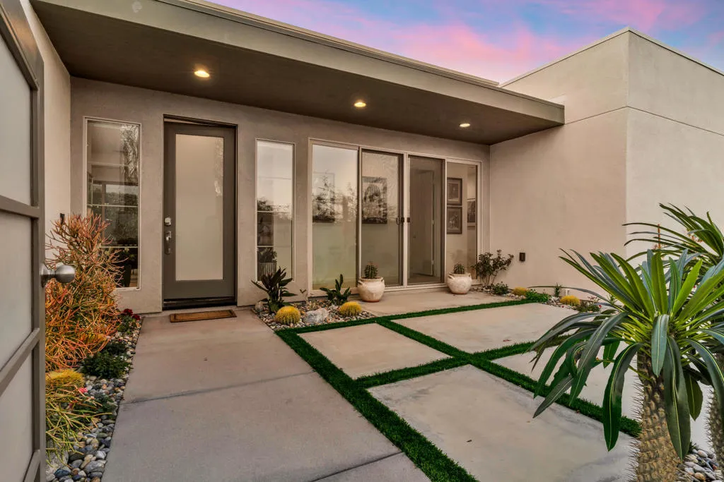 1658 Ava Court, Palm Springs, California 92262 home-pic-63
