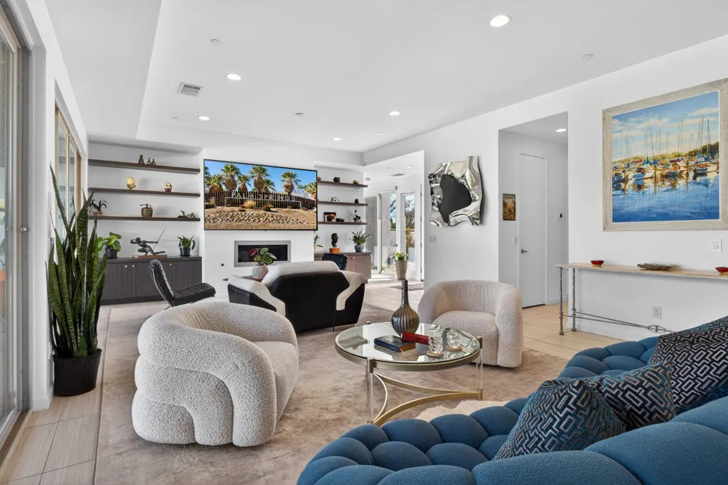 1658 Ava Court, Palm Springs, California 92262 home-pic-14