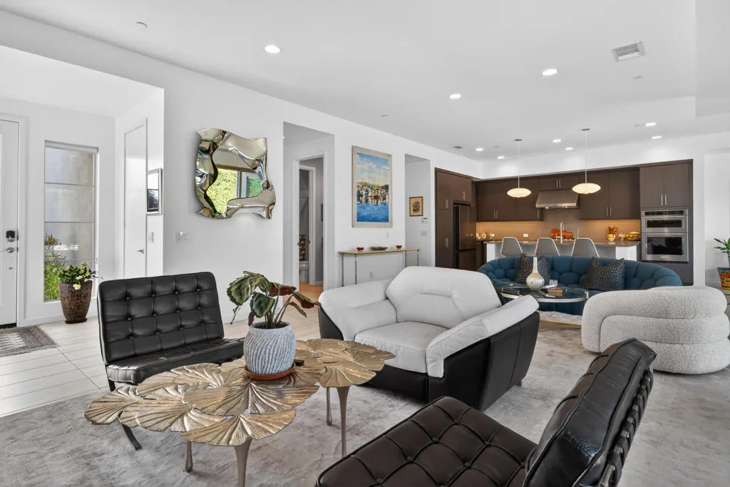 1658 Ava Court, Palm Springs, California 92262 home-pic-11