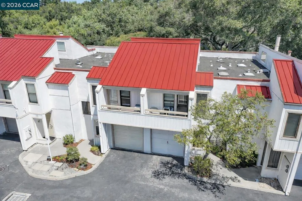 130 Creekside Ct, El Sobrante, California 94803 home-pic-21