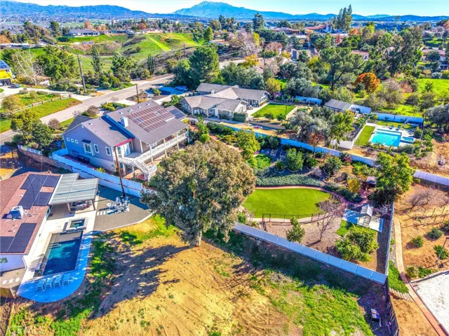 31027 E Sunset Drive N, Redlands, California 92373