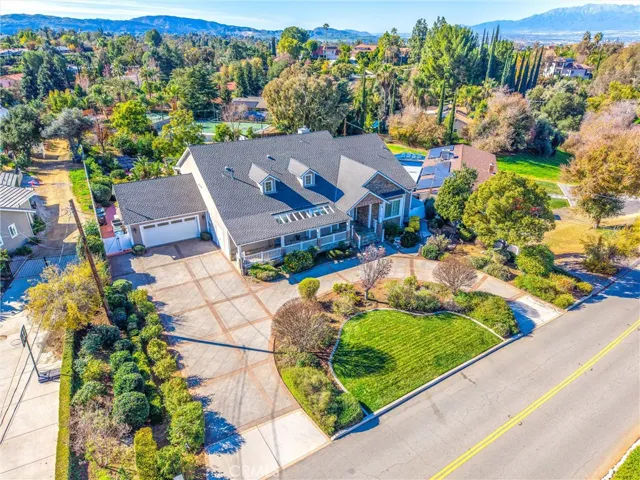 31027 E Sunset Drive N, Redlands, California 92373