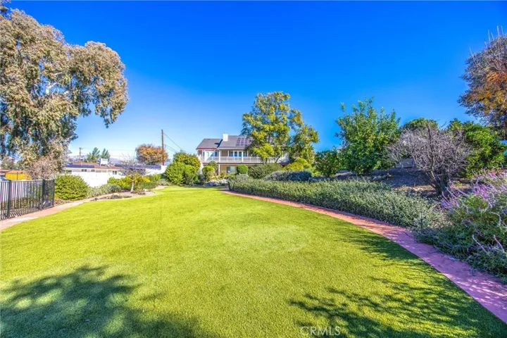 31027 E Sunset Drive N, Redlands, California 92373