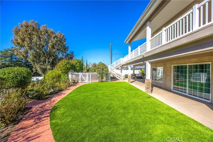 31027 E Sunset Drive N, Redlands, California 92373