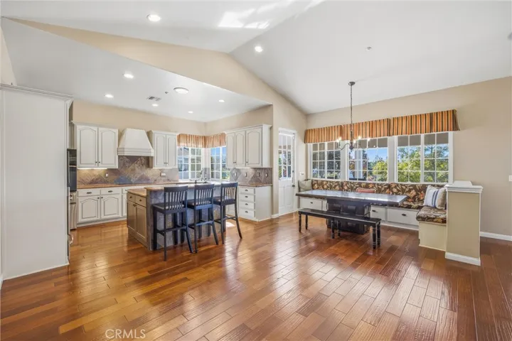 31027 E Sunset Drive N, Redlands, California 92373