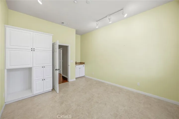 31027 E Sunset Drive N, Redlands, California 92373