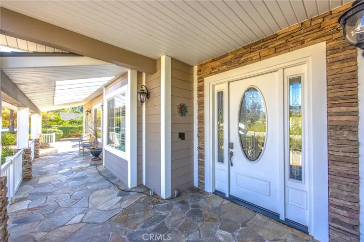 31027 E Sunset Drive N, Redlands, California 92373