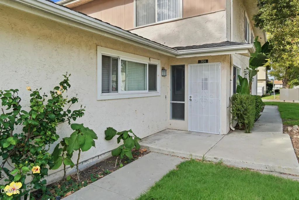 701 Halyard Street, Port Hueneme, California 93041 home-pic-2