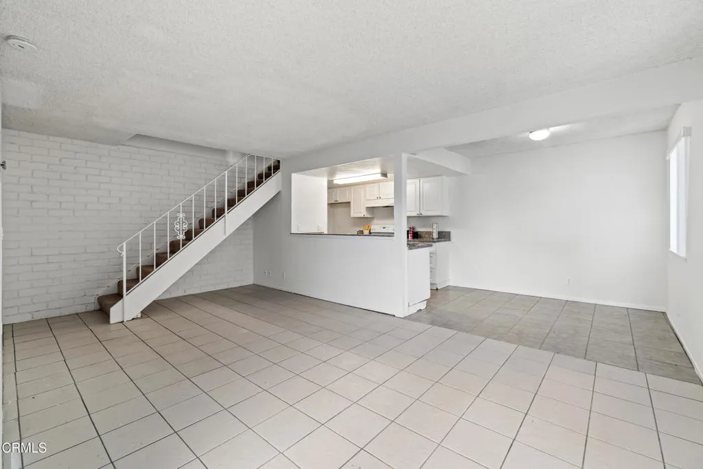 701 Halyard Street, Port Hueneme, California 93041 home-pic-4