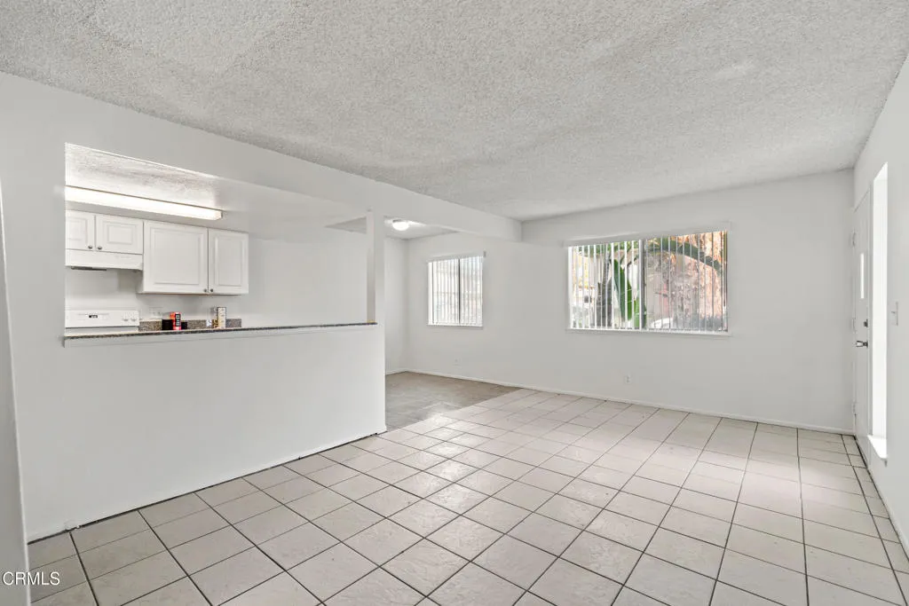 701 Halyard Street, Port Hueneme, California 93041 home-pic-7