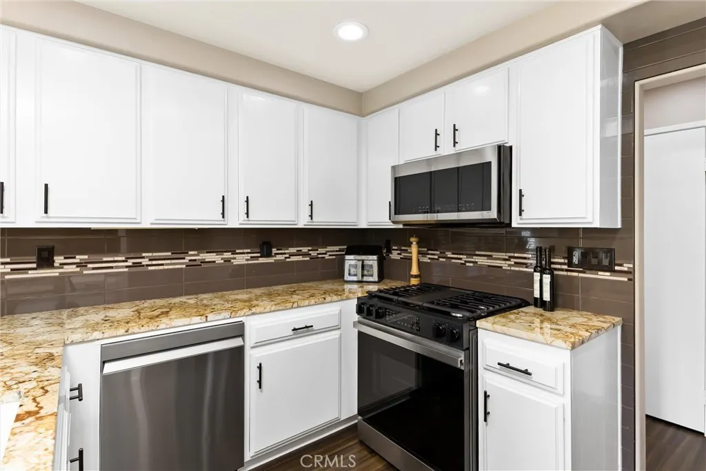 5502 Trevino Way, Banning, California 92220 home-pic-12