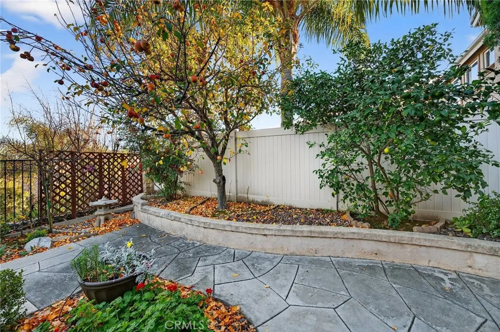 42824 Woody Knoll, Murrieta, California 92562 home-pic-45