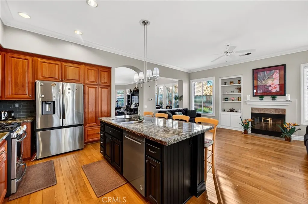 42824 Woody Knoll, Murrieta, California 92562 home-pic-16