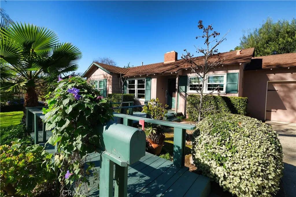 1060 Grandview, Fullerton, California 92835 home-pic-7