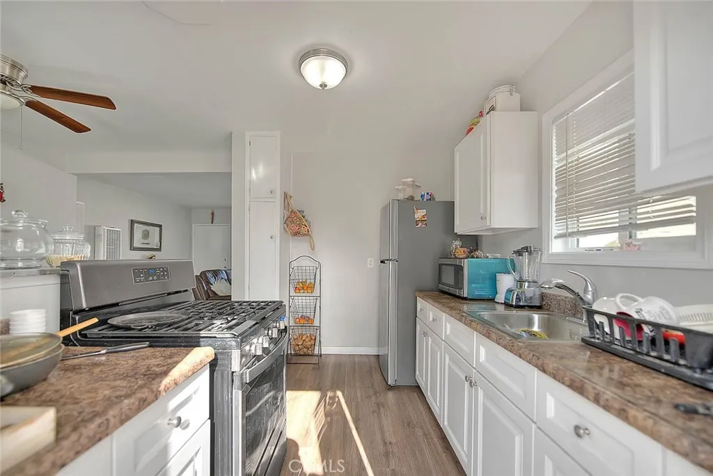 11904 Painter, Whittier, California 90605 home-pic-13