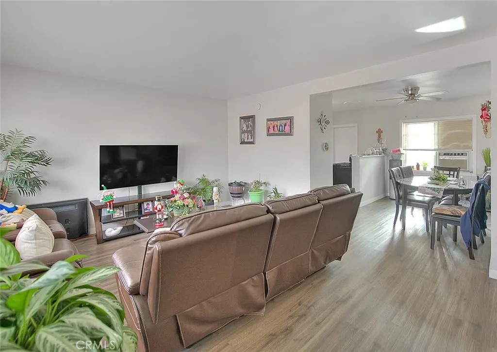 11904 Painter, Whittier, California 90605 home-pic-8