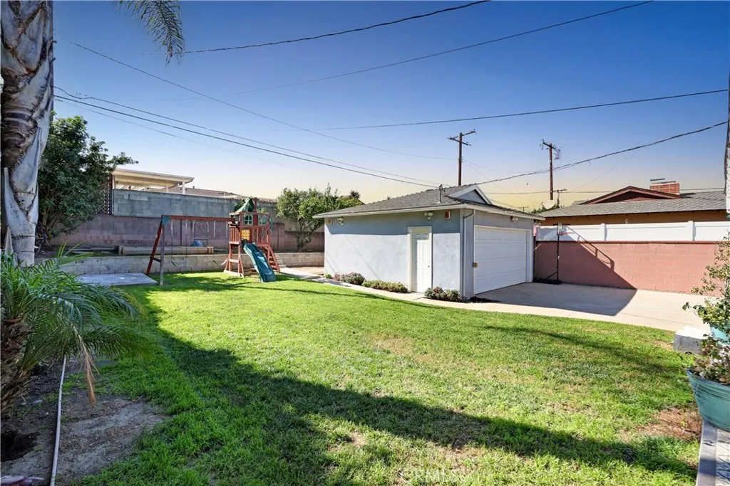 14744 Terryknoll, Whittier, California 90604 home-pic-23