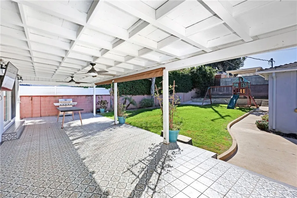 14744 Terryknoll, Whittier, California 90604 home-pic-21