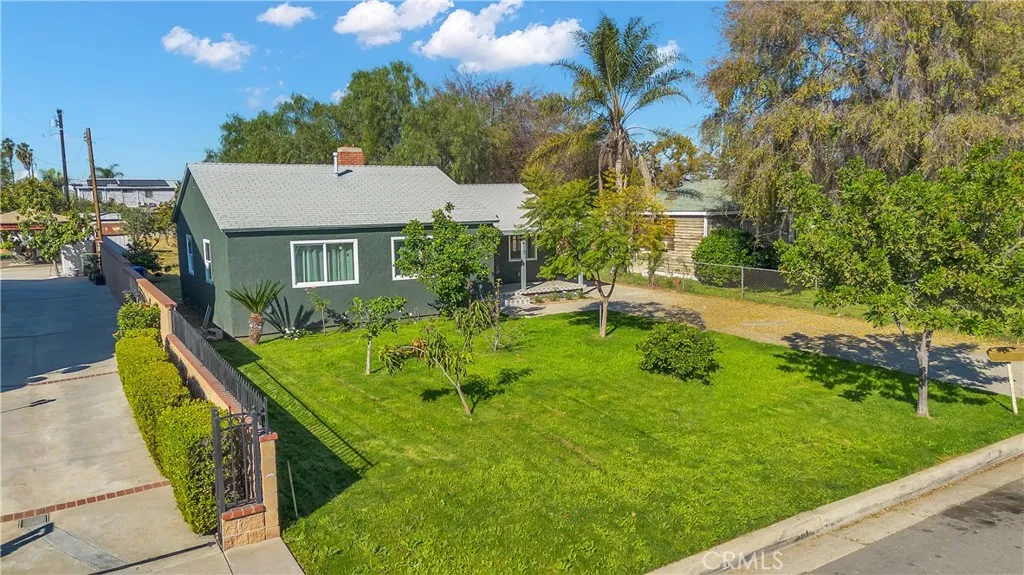 1413 S Spruce, Montebello, California 90640 home-pic-2