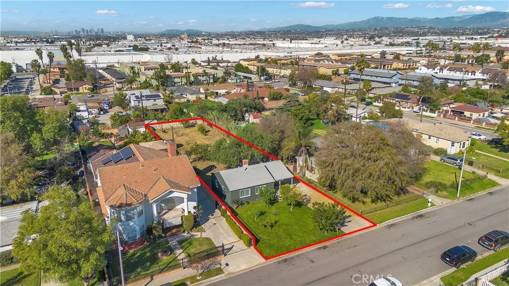 1413 S Spruce, Montebello, California 90640 home-pic-4