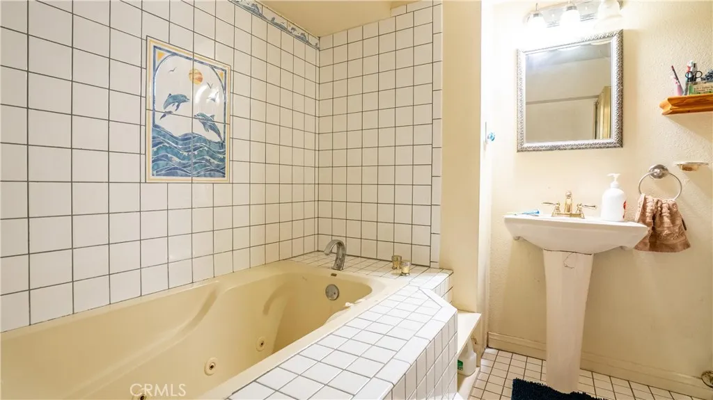 3200 Flower, Lynwood, California 90262 home-pic-18